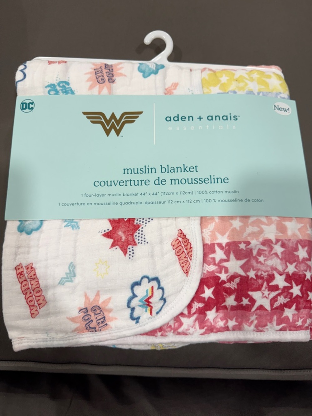 NEW Aden + Anais wonder woman power pop muslin Blanket